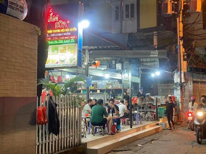 quán