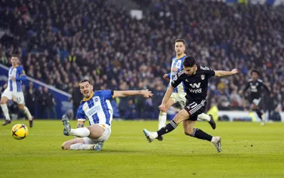 Manor Solomon ghi bàn ấn định chiến thắng 1-0 cho Fulham trước Brighton (Ảnh: Internet) Manor Solomon ghi bàn ấn định chiến thắng 1-0 cho Fulham trước Brighton (Ảnh: Internet)