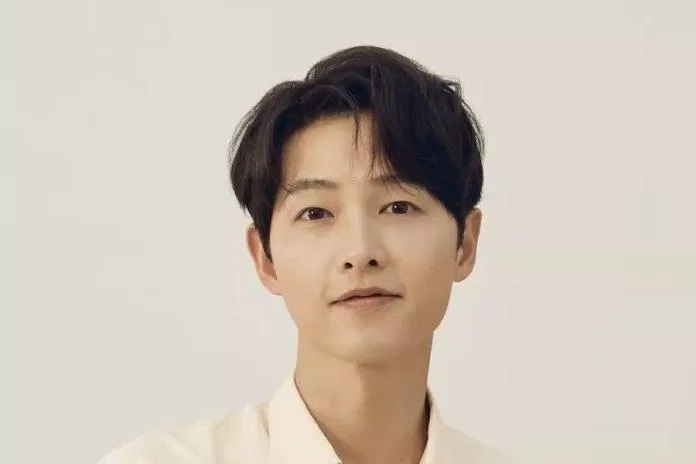 Ban đầu, Lee Sung Min đã "hiểu lầm" Song Joong Ki "chỉ được cái mã".... Ban đầu, Lee Sung Min đã "hiểu lầm" Song Joong Ki "chỉ được cái mã"....