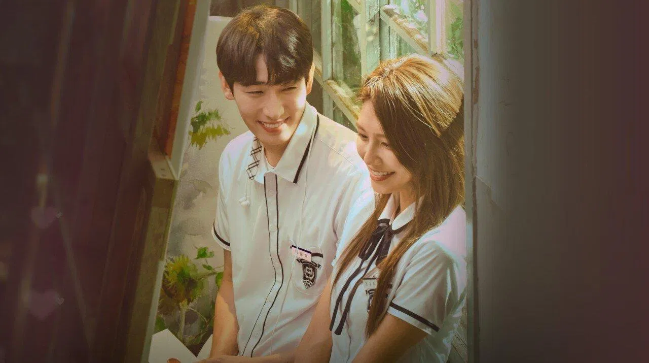 Soo Young trong phim Fanletter Please (ảnh: Internet)