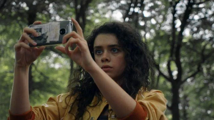 Công nghệ luôn trợ giúp chúng ta hằng ngày nhưng luôn tiềm ẩn nhiều nguy hiểm- Nguồn: Netflix