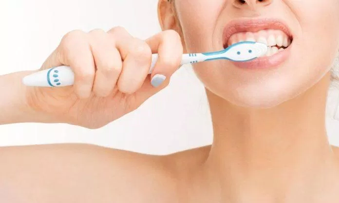 Vệ sinh răng miệng tốt góp phần giảm loét miệng (Nguồn: Internet)