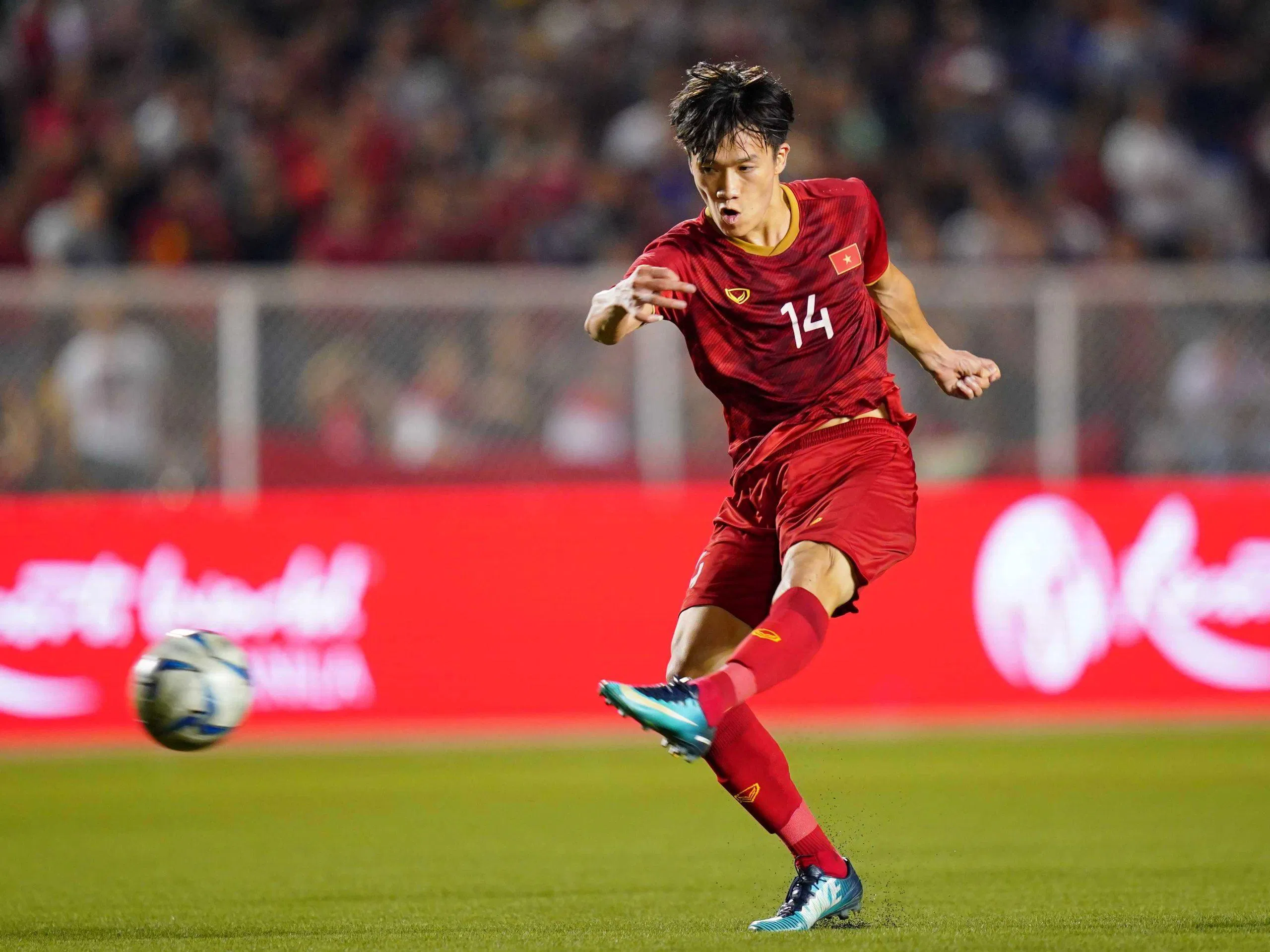 Lễ tôn vinh các điển hình xuất sắc Viettel's Stars 2022 sẽ diễn ra lúc 15 giờ ngày 15.3 và được tường thuật trực tiếp trên Viettel Family. (Ảnh: Internet) Tiền vệ Nguyễn Hoàng Đức được Viettel vinh danh gương mặt xuất sắc câu lạc bộ Hoàng Đức Lễ tôn vinh các điển hình xuất sắc Viettel s Stars 2022 sẽ diễn ra lúc 15 giờ ngày 15 3 và được tường thuật trực tiếp trên Viettel Family Nguyễn Hoàng Đức Nguyễn Hoàng Đức được Viettel vinh danh sự nghiệp tiền vệ tiền vệ đội tuyển Việt Nam Nguyễn Hoàng Đức đã được bầu chọn là 1 trong 10 gương mặt xuất sắc nhất Viettel toàn cầu Viettel Stars 2022 xuất sắc