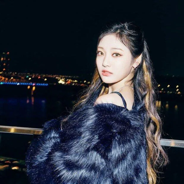 NingNing aespa mở lòng về thị lực kém: “Mình hầu như không thể nhìn thấy gì” aespa chia sẻ Idol idol KPOP Jennie BlackPink KPOP Ningning Ningning aespa