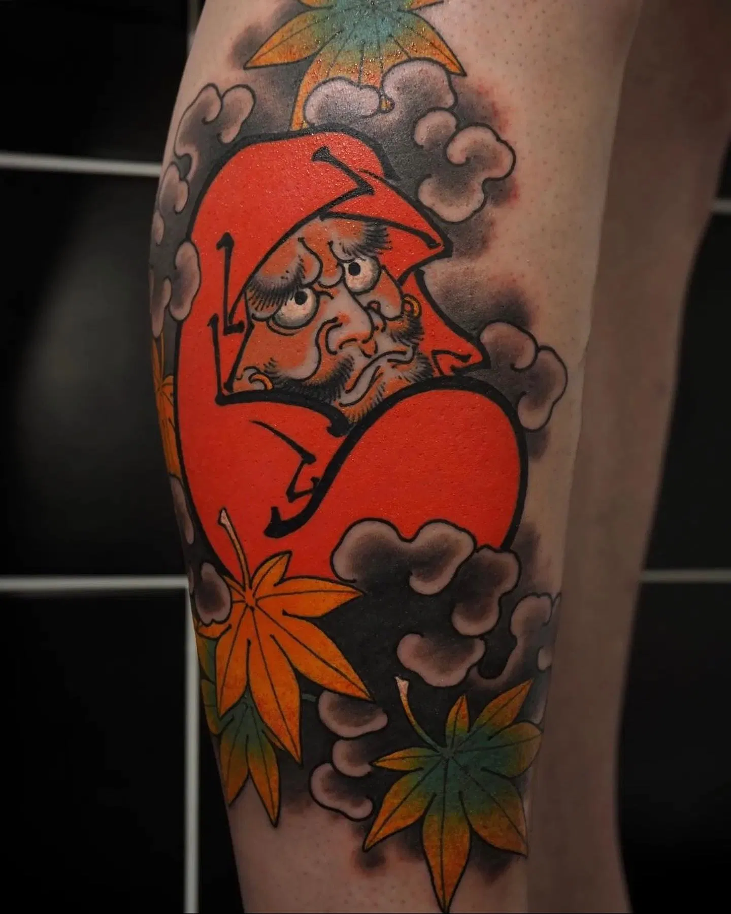 Các màu sắc phối hợp "trơn tru" trong tác phẩm của Alchemist Tattoo (Ảnh: Internet)