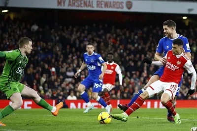 Một Arsenal tự tin trong tấn công đang trở lại và sẽ càn quét bảng xếp hạng Premier League trong phần còn lại của mùa giải (Ảnh: Internet) Một Arsenal tự tin trong tấn công đang trở lại và sẽ càn quét bảng xếp hạng Premier League trong phần còn lại của mùa giải (Ảnh: Internet)