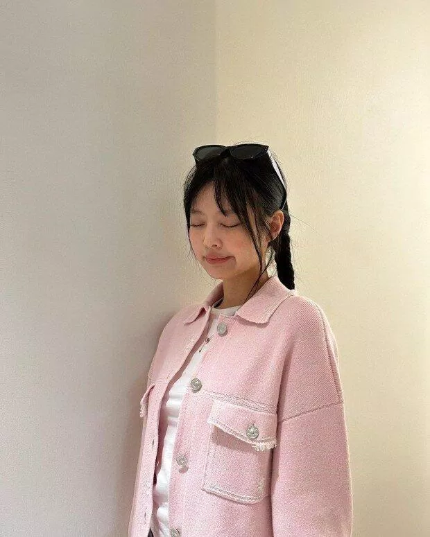 5 thần tượng KPOP thuộc nhóm INFP điển hình 5 thần tượng Arin ATEEZ Hongjoong INFP IU Jennie BlackPink Joy Joy red velvet KPOP Oh My Girl Red Velvet sán thần tượng thần tượng KPOP Yeri
