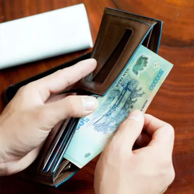 Cách thu hút tài lộc vào ví. (Ảnh: Internet)