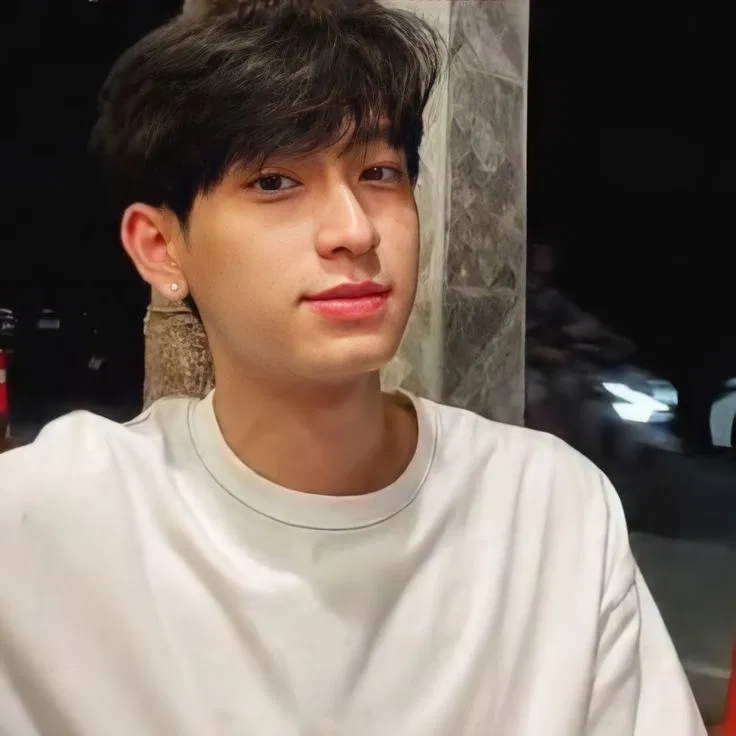 Chimon được biết đến là một trong những diễn viên lâu năm tại GMMTV ( ảnh: internet).