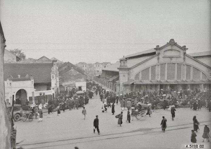 Hình ảnh Chợ Đồng Xuân 100 năm trước (Nguồn: Internet)
