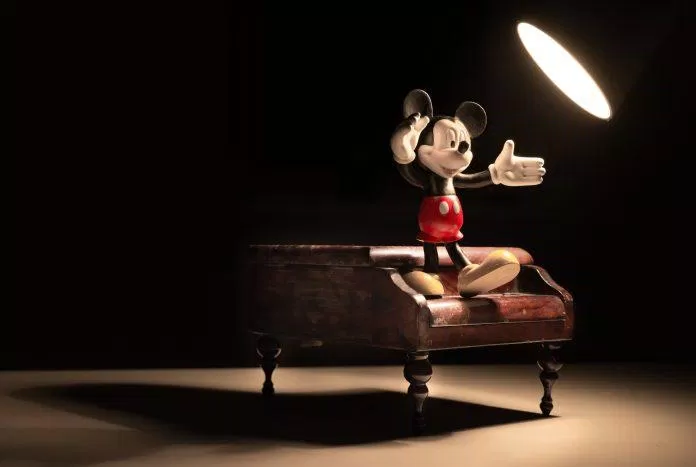 Disney đã sử dụng hình thức kể chuyện cổ điển kết hợp với cách làm hiện đại để tạo ra những câu chuyện thu hút sự chú ý của khán giả (Ảnh: Internet) Disney đã sử dụng hình thức kể chuyện cổ điển kết hợp với cách làm hiện đại để tạo ra những câu chuyện thu hút sự chú ý của khán giả (Ảnh: Internet)