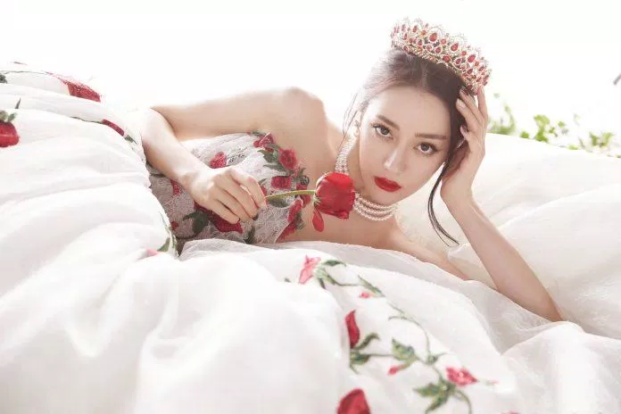Địch Lệ Nhiệt Ba