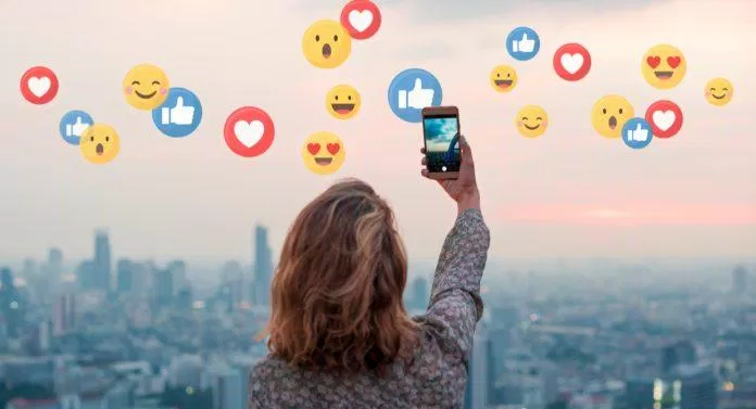 Mạng xã hội góp phần tạo ra sự chia rẽ trong xã hội (Ảnh: Internet)