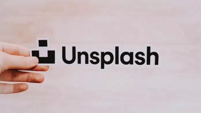 Nền tảng chia sẻ ảnh Unsplash thu hút người dùng bằng cách cho tải miễn phí những hình ảnh chất lượng cao (Ảnh: Internet)