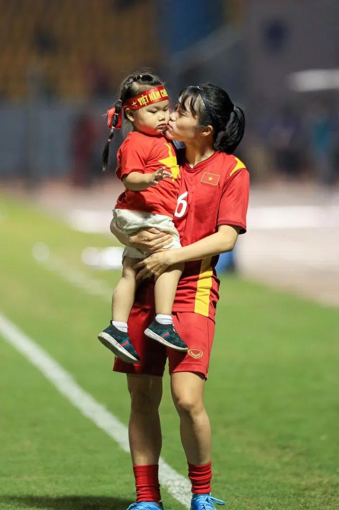 Phạm Hoàng Quỳnh bỏ lỡ giấc mơ World Cup (Ảnh: Internet) Phạm Hoàng Quỳnh bỏ lỡ giấc mơ World Cup (Ảnh: Internet)