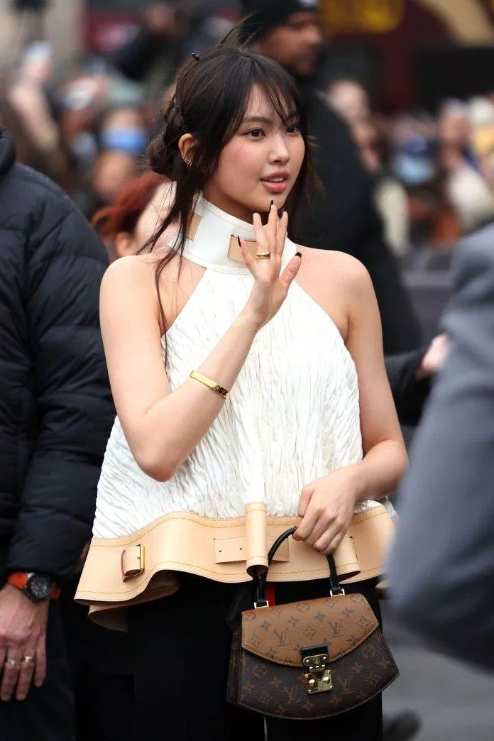 Hyein được công nhận danh phận tại Paris Fashion Week (Ảnh: Internet)