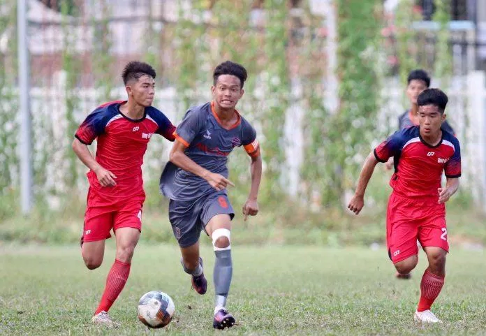 Vòng loại Giải bóng đá Vô địch U19 Quốc gia năm 2023 sẽ diễn ra từ ngày 26/3 đến ngày 17/4/2024 (Ảnh: Internet) Vòng loại Giải bóng đá Vô địch U19 Quốc gia năm 2023 sẽ diễn ra từ ngày 26/3 đến ngày 17/4/2024 (Ảnh: Internet)