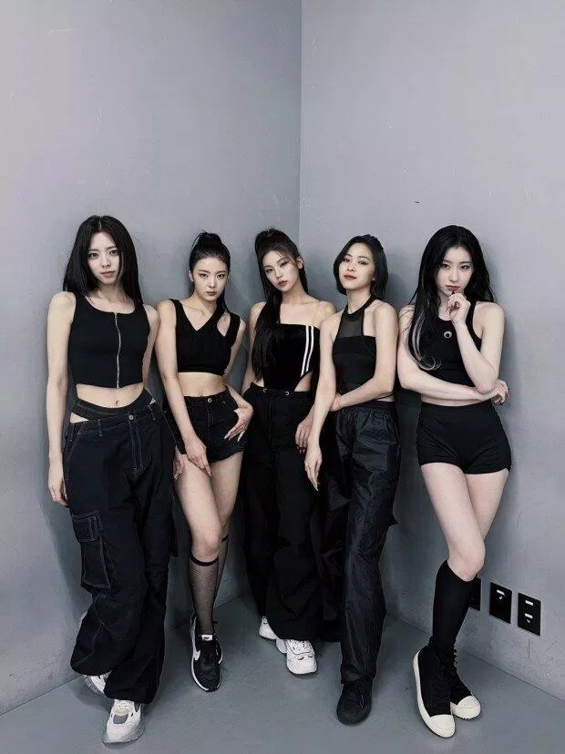 ITZY (Ảnh: Internet)