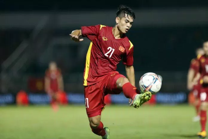 Từng tái lập thành tích vô tiền khoáng hậu của bóng đá Việt Nam (Ảnh: Internet)