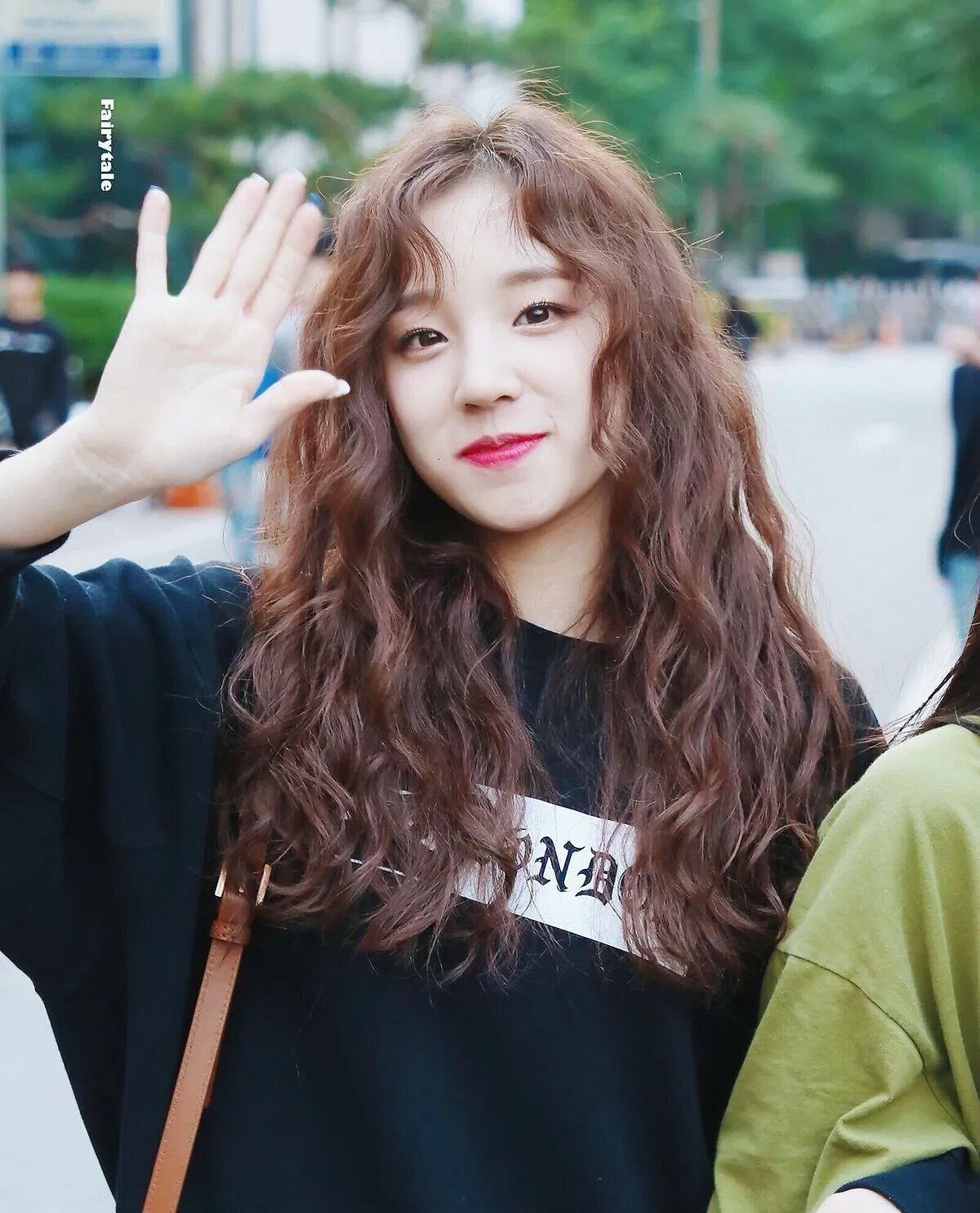 Những kiểu tóc layer đẹp là "cứu tinh" hoàn hảo cho các nàng tóc mỏng. (Ảnh: Internet)