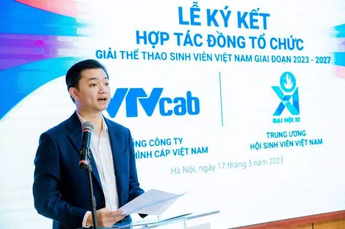 Ông Nguyễn Minh Triết, Bí thư Ban Chấp hành Trung ương Đoàn, Chủ tịch Trung ương Hội Sinh viên Việt Nam phát biểu tại buổi lễ (Ảnh: Internet)