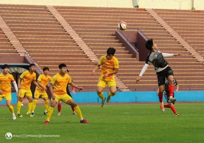 Đội tuyển U23 Việt Nam đã có trận giao hữu nội bộ với CLB Phú Thọ trên SVĐ Việt Trì vào chiều qua (14/3) (Ảnh: Internet) Đội tuyển U23 Việt Nam đã có trận giao hữu nội bộ với CLB Phú Thọ trên SVĐ Việt Trì vào chiều qua (14/3) (Ảnh: Internet)