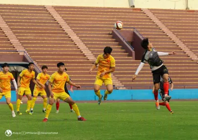 Đội tuyển U23 Việt Nam đã có trận giao hữu nội bộ với CLB Phú Thọ trên SVĐ Việt Trì vào chiều qua (14/3) (Ảnh: Internet) Đội tuyển U23 Việt Nam đã có trận giao hữu nội bộ với CLB Phú Thọ trên SVĐ Việt Trì vào chiều qua (14/3) (Ảnh: Internet)