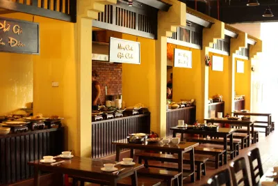 Gọi tên 15 quán ăn ngon Cầu Giấy hút khách nhất ăn ngon bánh mì chảo cột điện quán bún bó huế trịnh Cơm Tấm Tường Hân góc hà nọi quán hải sản bốn mùa hẻm quán chùa hà Kiều Hoa Quán lẩu hơi lẩu nướng safodi ngư quán đặc sản cá sông Nhà hàng Phương Nam nhất cháo quán ăn quán ăn ngon quán ăn ngon cầu giấy thông tin Trung Hoa