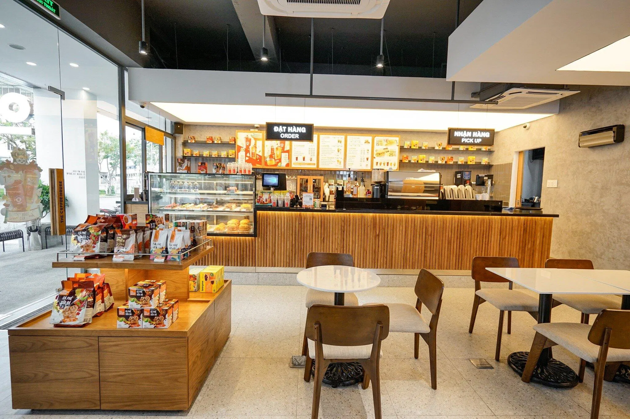 The Coffee House (Ảnh: Internet)