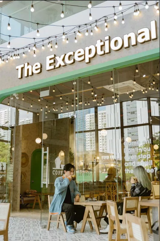 LAIKA Cafe