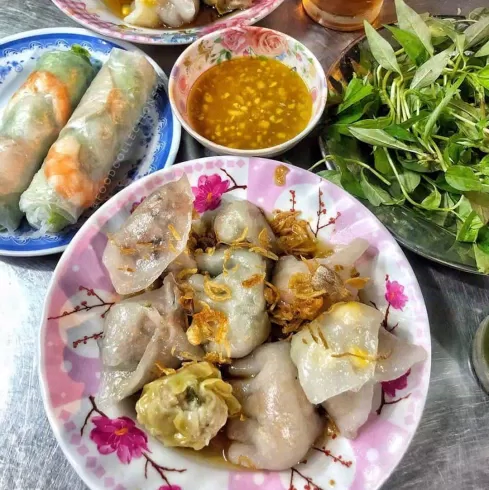 Quận 10 có 15 quán ăn cực ngon và chất lượng này, bạn đã biết chưa? ẩm thực quận 10 bánh canh Bánh canh cua Hoàng Lan Bánh canh cua Út Lệ bánh canh uận 10 Bò Kho Gánh Sài Gòn c vị chất lượng Cơm niêu Thiên Lý Cow Express American Beefsteak fast food Há cảo Hancook Korean Fast Food Lâ u Dê DƯƠNG KY Làng nướng Nam Bộ Mộc Vị Quán Mùa Vàng The Warehouse Nam Bộ Nhà hàng Hanuri quận 1 quận 10 quán ăn Quán Há Cảo Ngọc Lan quán ngon quận 10 quán ngon Sài Gòn quán Nhật ở Sài Gòn Quán Ốc Như quán phở Sài Gòn The War thông tin Tokyo Deli