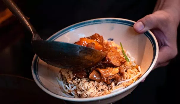 Bò Kho Gánh Sài Gòn