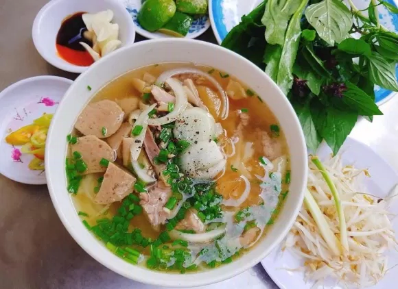 Phở TỰ