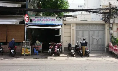 Không gian bên ngoài của quán. (Ảnh: Internet)