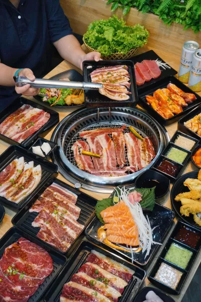 20 quán nướng ngon nhất Đà Nẵng, bạn đã tới bao nhiêu quán rồi? BlogAnChoi Bún thịt nướng Bà Trai Chân cánh gà nướng Hai Còi Chân Gà Nướng Hai Còi Delicious BBQ Chicken CHÚ BI quán nướng dân dã Dân Dã Quán Đà Nẵng Gà nướng Golden Meat House GUMIHO Thịt Nướng Than Hoa Heo Nướng BBQ K Pub khám phá món ngon ngũ hành nhà hàng Nhà Hàng 3 Big Nướng Lẩu Hàn Quốc Nhắng Nướng Passion BBQ Phố Nướng Tokyo Đà Nẵng Poomba s Smokehouse American Barbecue quán ngon Quán Nhắng Nướng quán nướng quán nướng Đà Nẵng Quán Xuân Samwon Restaurant thịt nướng thông tin Top 10 Top 15 Top 20 Veteran Restaurant BBQ Vườn Nướng Yen Yakiniku nướng Nhật Bản
