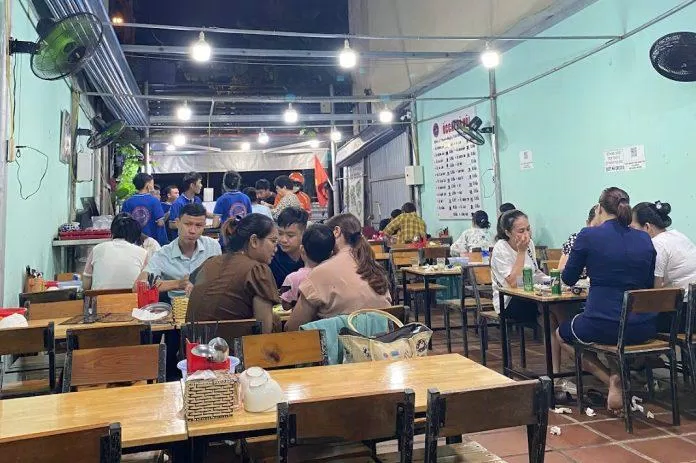 Không gian bên trong của quán. (Ảnh: Internet)