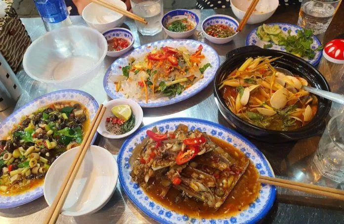 Một vài món ăn của quán. (Ảnh: Internet)