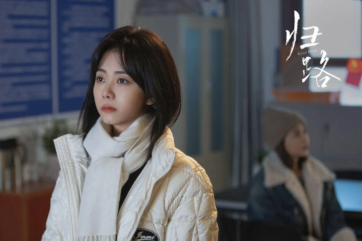 Sau 10 năm gặp lại Quy Hiểu đã trưởng thành trầm tĩnh hơn. Nguồn: iQIYI