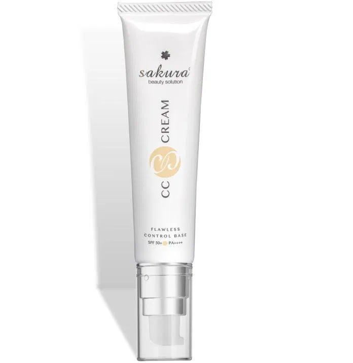 Kem trang điểm chống nắng Sakura CC Cream Flawless Control Base