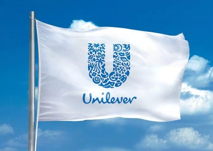 Unilever luôn trung thành với màu xanh dương đậm từ thiết kế hình ảnh/video đến icon dùng trên caption (Ảnh: Internet) Unilever luôn trung thành với màu xanh dương đậm từ thiết kế hình ảnh/video đến icon dùng trên caption (Ảnh: Internet)