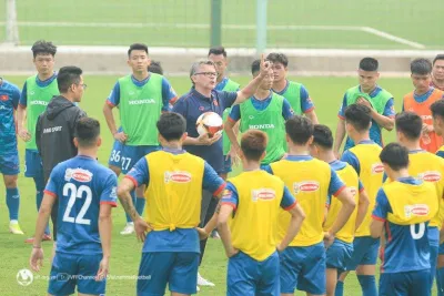 Dự kiến chiều nay Thanh Nhàn và Công Đến sẽ có mặt tại nơi đóng quân của U23 Việt Nam (Ảnh: Internet) Dự kiến chiều nay Thanh Nhàn và Công Đến sẽ có mặt tại nơi đóng quân của U23 Việt Nam (Ảnh: Internet)