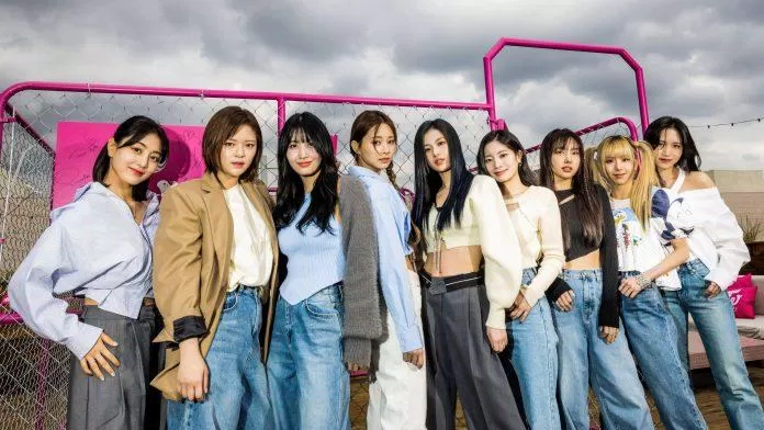 TWICE (Ảnh: Internet)