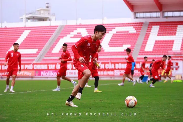Xuân Trường có bàn thắng đầu tiên trong màu áo Hải Phòng FC (Ảnh: Internet) Xuân Trường có bàn thắng đầu tiên trong màu áo Hải Phòng FC (Ảnh: Internet)