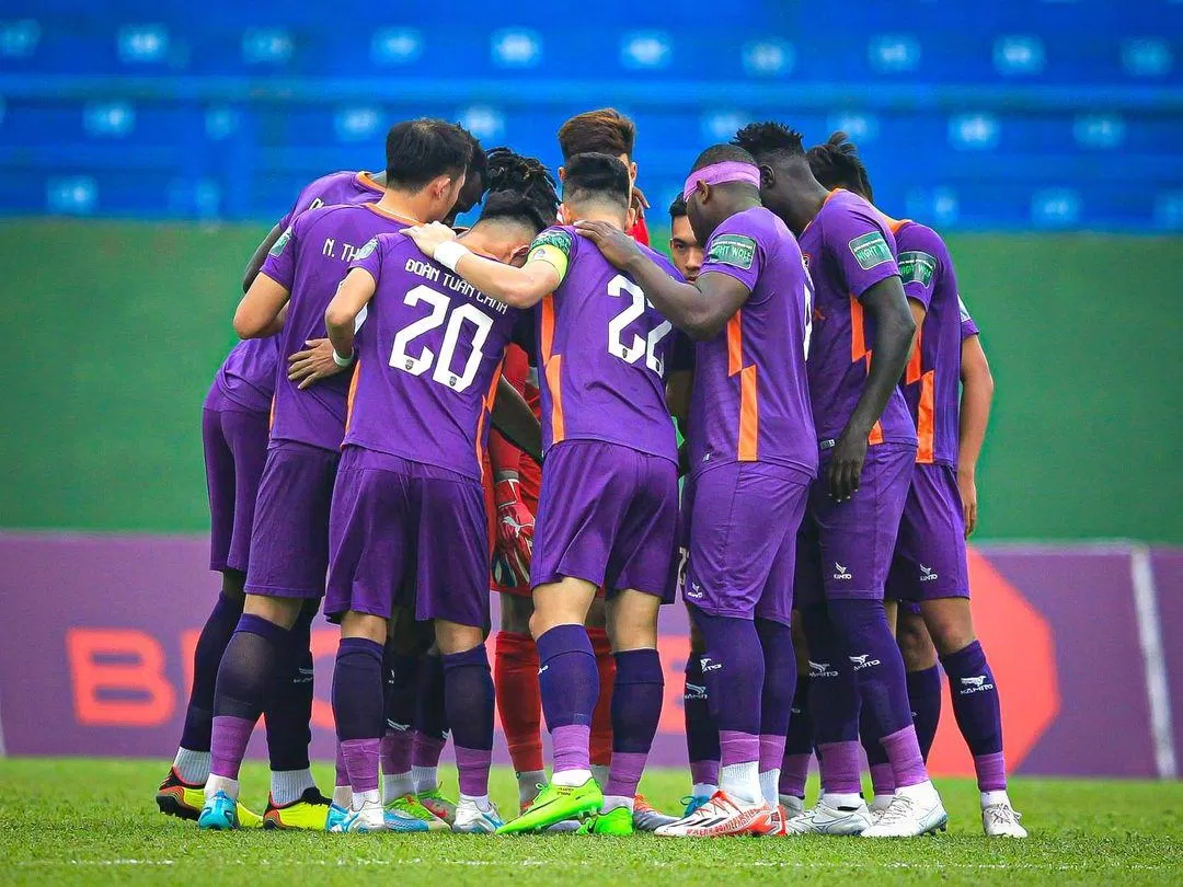 B.Bình Dương - đội bóng sở hữu tới 4 chức vô địch V.League đang đứng bét bảng (Ảnh: Internet) B.Bình Dương - đội bóng sở hữu tới 4 chức vô địch V.League đang đứng bét bảng (Ảnh: Internet)