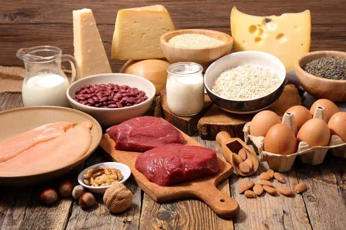 Thực phẩm chứa nhiều protein không thể bỏ qua bao gồm như thịt, trứng, cá, sữa. (Ảnh: Internet) Thực phẩm chứa nhiều protein không thể bỏ qua bao gồm như thịt, trứng, cá, sữa. (Ảnh: Internet)