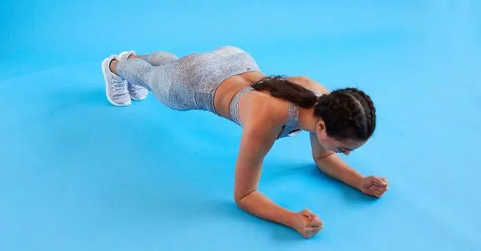 Forearm Plank - Bài tập Plank cánh tay (Ảnh: Internet)