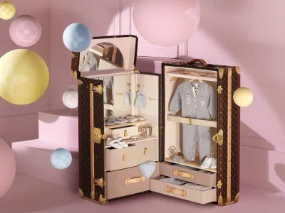 Louis Vuitton đã đặt bước tiến đầu tiên vào phân khúc trẻ sơ sinh bằng cách ra mắt bộ sưu tập dành riêng cho trẻ từ 3 đến 12 tháng tuổi (Ảnh: Internet) Louis Vuitton đã đặt bước tiến đầu tiên vào phân khúc trẻ sơ sinh bằng cách ra mắt bộ sưu tập dành riêng cho trẻ từ 3 đến 12 tháng tuổi (Ảnh: Internet)