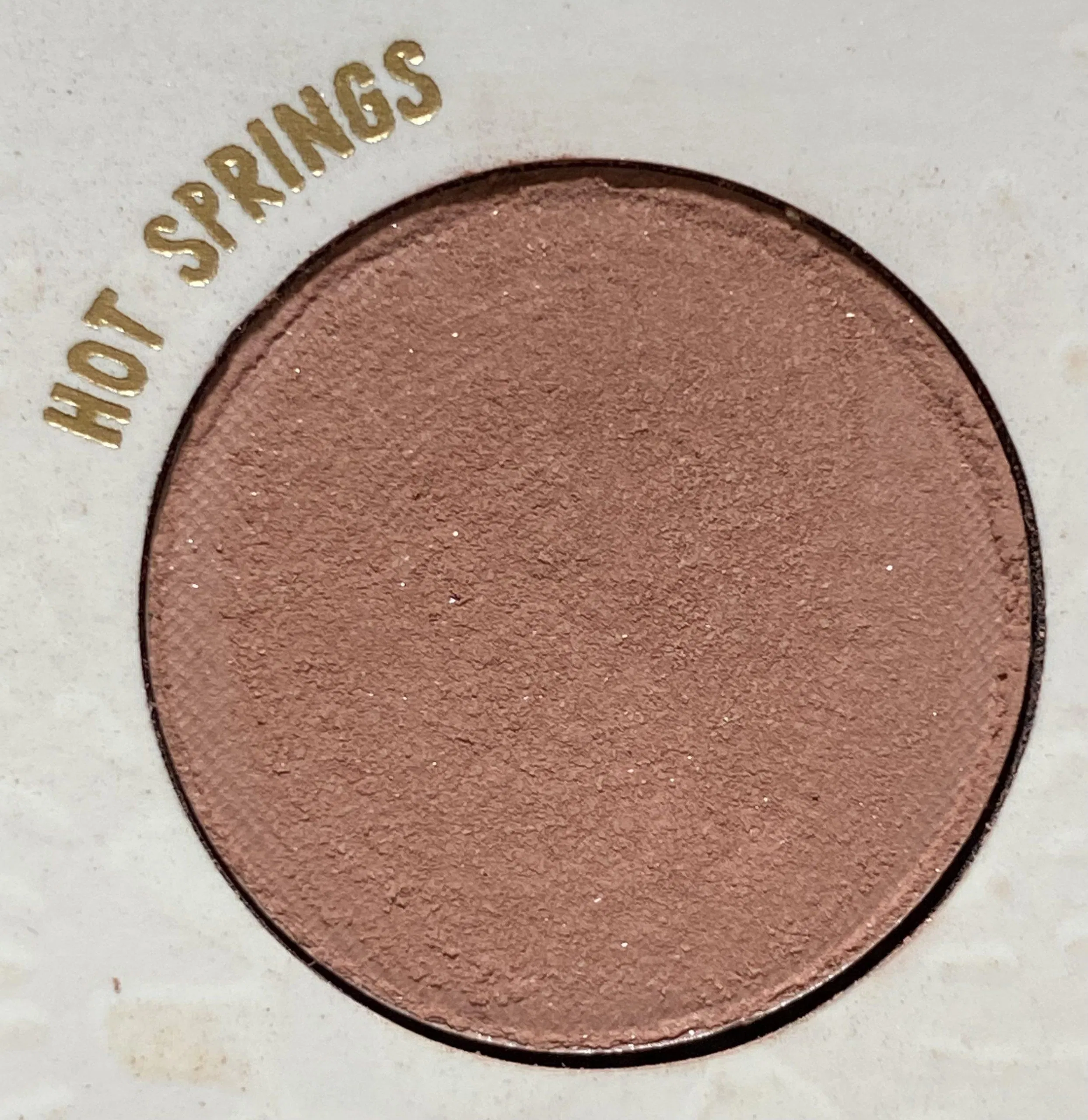 Màu Hot Springs Colourpop Wild Nothing Eyeshadow Palette (nguồn: Minh Như)