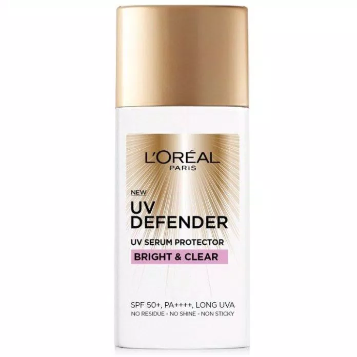 Kem chống nắng dưỡng trắng da L'Oreal UV Defender Bright & Clear (Nguồn: Internet) TOP 10 kem chống nắng dưỡng trắng da: chống tia UV, dưỡng sáng da mỗi ngày Adenosine Alpha-bisabolol Anessa Whitening UV Sunscreen Gel Arbutin Arginine Avobenzone Bisabolol Broad Spectrum Các tiêu chí lựa chọn kem chống nắng dưỡng trắng da Cell Fusion C Cell Fusion C Toning Sunscreen 100 Ceramide Ceramide NP chất bảo quản Chỉ số chống nắng chiết xuất bột yến mạch Chiết xuất hạt Hồng Hoa Chiết xuất lá trà chiết xuất vi tảo cho da nhạy cảm Chọn lựa chỉ số chống nắng Chọn lựa màng lọc chống nắng chống nắng chống tia UV Chứa thành phần có tác dụng dưỡng trắng con da dầu da khô da nhạy cảm dành cho da nhạy cảm Dipotassium Glycyrrhizate dưỡng sáng dưỡng sáng da Dưỡng trắng Epigallocatechin Gallate Eucerin Sun Serum Spotless Brightening glycerin Glycyrrhetinic Acid Homosalate hương liệu kem chống nắng kem chống nắng dưỡng trắng da Kết cấu phù hợp L Oreal UV Defender Bright Clear Laneige Radian C Sun Cream lauric acid Licochalcone A lựa chọn Màng lọc hóa học Màng lọc vật lý Mexoryl SX Murad City Skin Age Defense Broad Spectrum nhạy cảm nhược điểm Niacinamide nước khoáng Vichy Obagi Clinical Vitamin C Suncare Broad Spectrum Octisalate Octocrylene oxybenzone Panthenol Paula s Choice Super light Daily Wrinkle Defense Peptide Probiotic Fraction Quercetin Resveratrol sáng da skin aqua Sodium Hyaluronate Squalane Sunplay Skin Aqua Sunplay Skin Aqua Clear White tác dụng thành phần Thành phần gây hại cần tránh Thiamidol tia uv Tinh dầu Argan Tinosorb S Titanium Dioxide Top 10 Tranexamic Acid trắng da Uvinul A Uvinul T 150 Uvinul T150 Vichy Capital Soleil UV Age Daily vitamin A Vitamin B3 vitamin C Vitamin C EAA Vitamin C LAA vitamin E Zinc Oxide