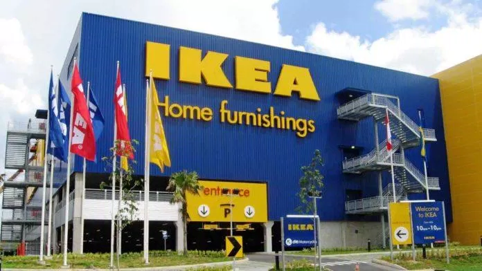 Từ màu cờ sắc áo của Thụy Điển trên các tòa nhà cho đến món thịt viên hấp dẫn trong khu vực nhà ăn của cửa hàng, chiến lược marketing của Ikea phản ánh sự tự hào của họ (Ảnh: Internet)